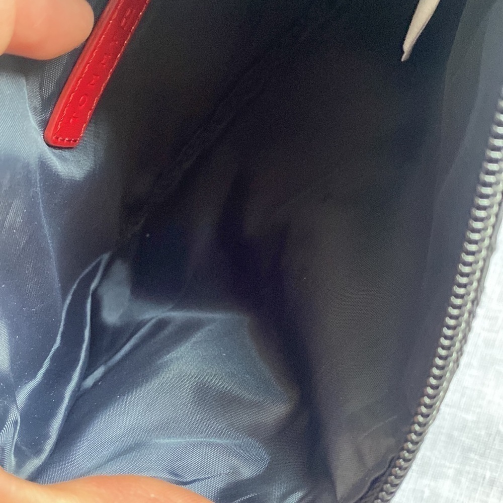 Tommy Hilfiger NWOT black wristlet. - Picture 5 of 13